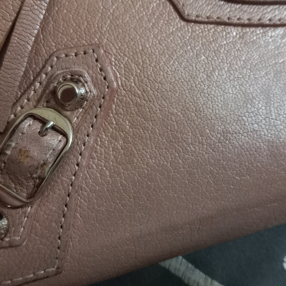 BALENCIAGA Zippy City Wallet Blush Pink Sheen - Picture 7 of 16